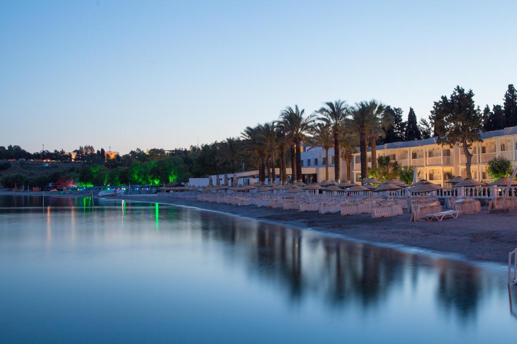 Ladonia Hotels Mio Mare Akyarlar Buitenkant foto