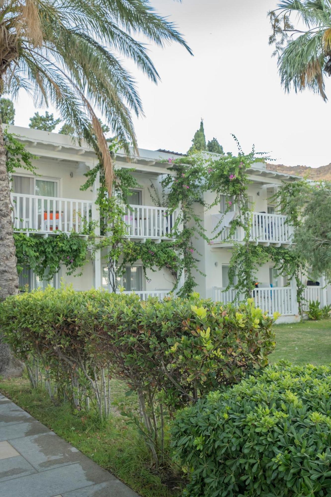 Ladonia Hotels Mio Mare Akyarlar Buitenkant foto