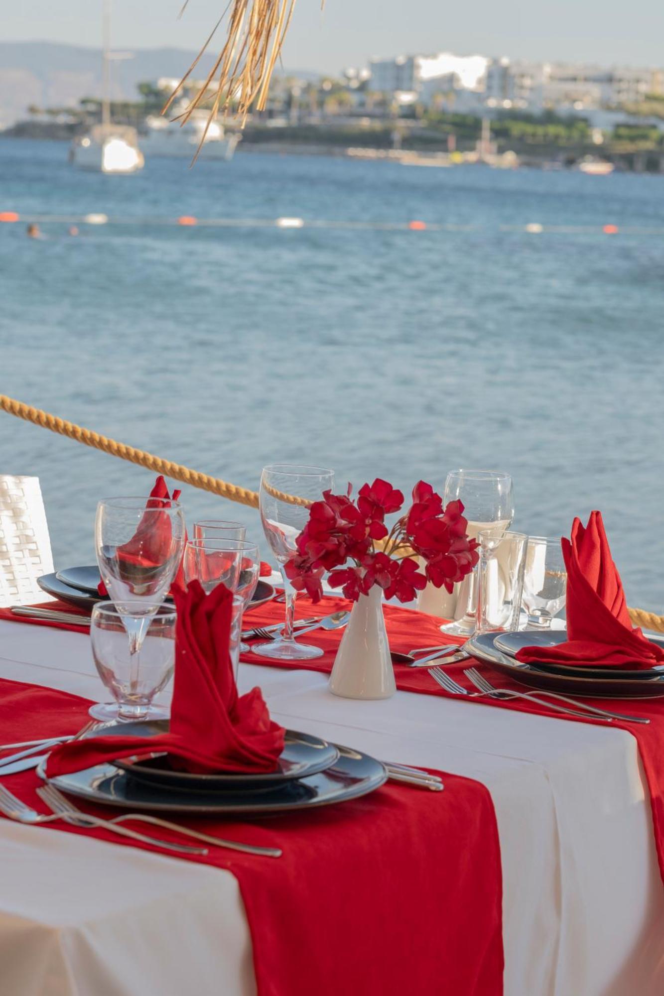 Ladonia Hotels Mio Mare Akyarlar Buitenkant foto